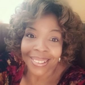 Meet your Posher, Bonita